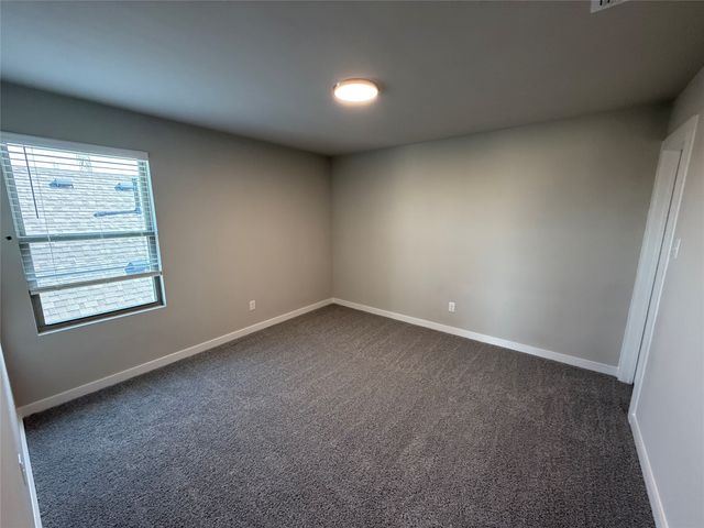 1233 Wolfsbane Drive, Lavon, TX 75166