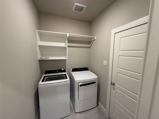 1233 Wolfsbane Drive, Lavon, TX 75166