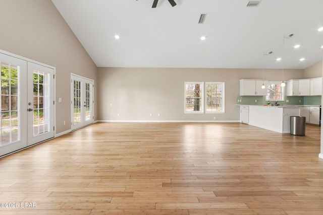 403 N East Avenue, Panama City, FL 32401