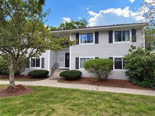 8 Beals Cove Rd K, Hingham, MA 02043
