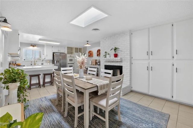 43717 Albeck Ave, Lancaster, CA 93536