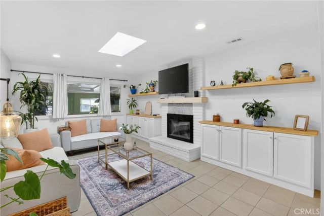 43717 Albeck Ave, Lancaster, CA 93536