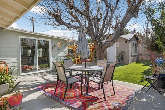 43717 Albeck Ave, Lancaster, CA 93536