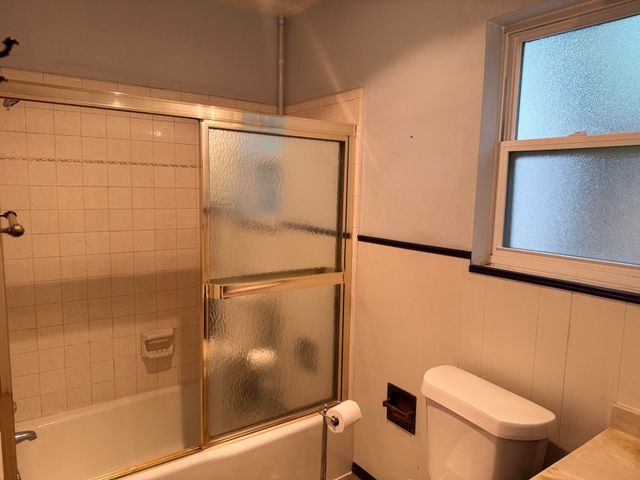 1233 Kathryn Street, Hurst, TX 76053