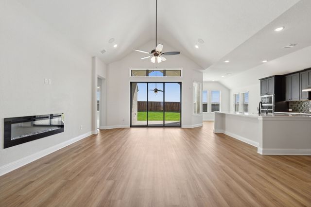 4376 Biddle Street, Midlothian, TX 76065