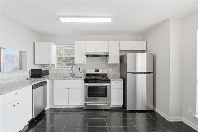 4035 Robin Circle, Atlanta, GA 30349