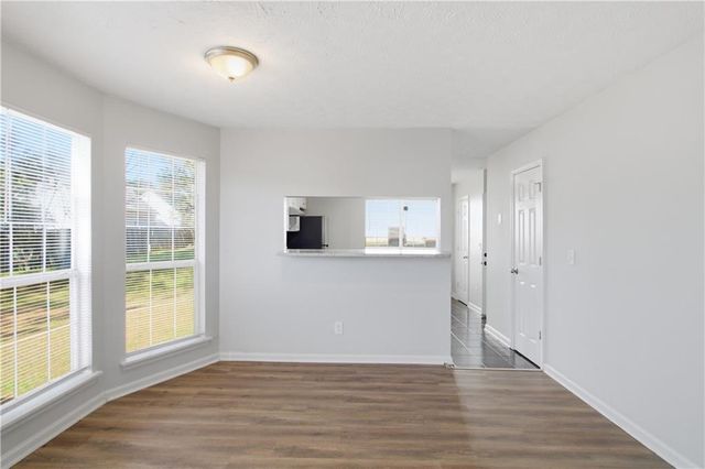 4035 Robin Circle, Atlanta, GA 30349