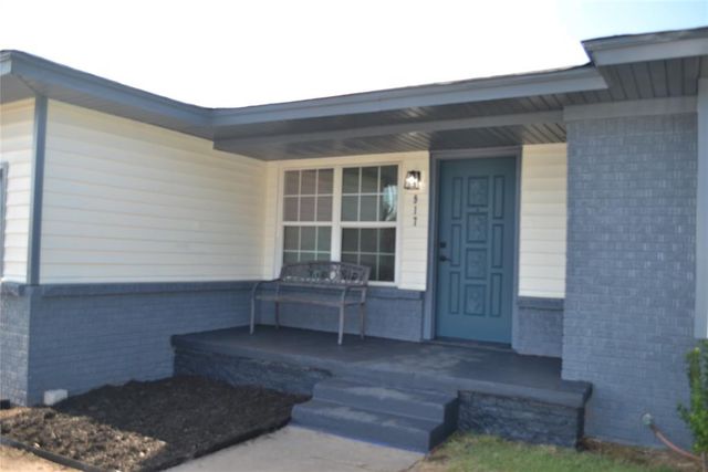 917 W Rulane Drive, Midwest City, OK 73110