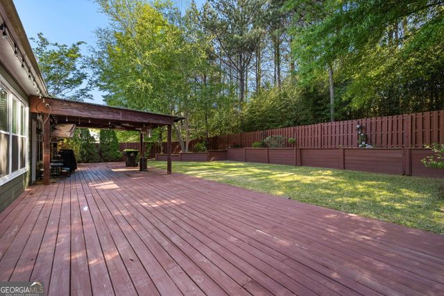 339 Southgate Drive, Locust Grove, GA 30248