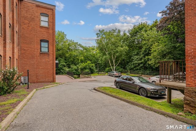 234 South Main Street 203, Middletown, CT 06457