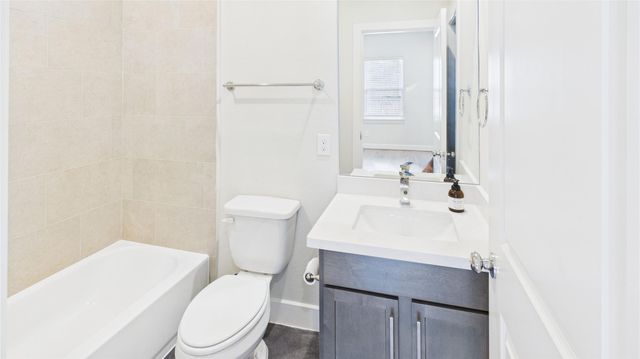 137 Eastwood Street, Houston, TX 77011