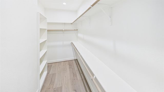 137 Eastwood Street, Houston, TX 77011