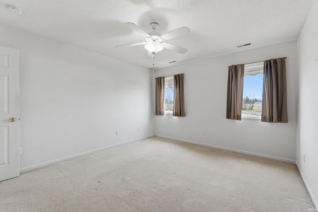 7519 Bowlander Way, Fort Wayne, IN 46835