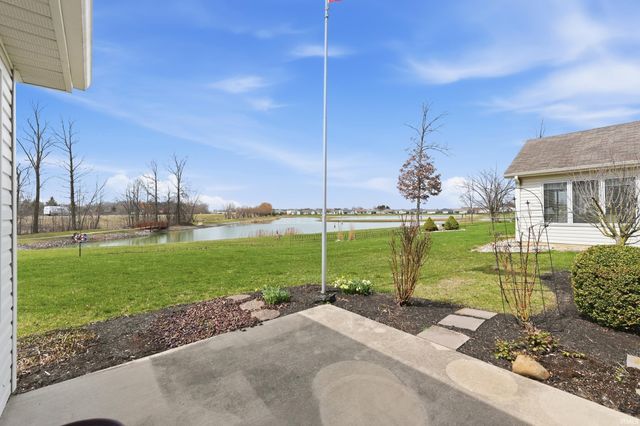 7519 Bowlander Way, Fort Wayne, IN 46835