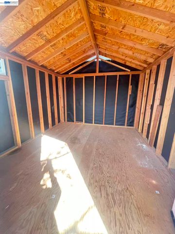 318 Cypress St D, Alameda, CA 94501