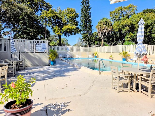 12404 EAGLESWOOD DRIVE C, Hudson, FL 34667