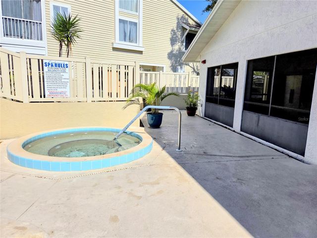 12404 EAGLESWOOD DRIVE C, Hudson, FL 34667