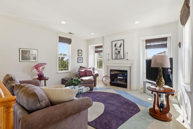 7521 Troon Court, Gilroy, CA 95020