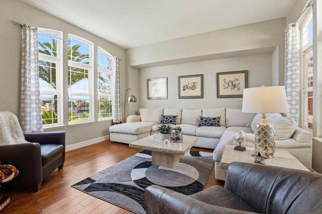 7521 Troon Court, Gilroy, CA 95020