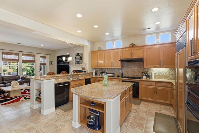 7521 Troon Court, Gilroy, CA 95020