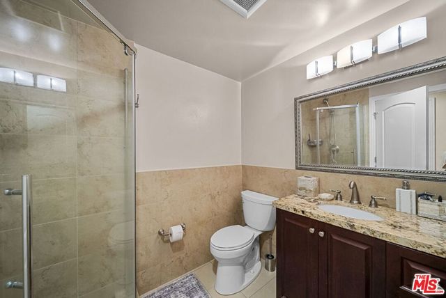 17914 Magnolia Boulevard 130, Los Angeles, CA 91316