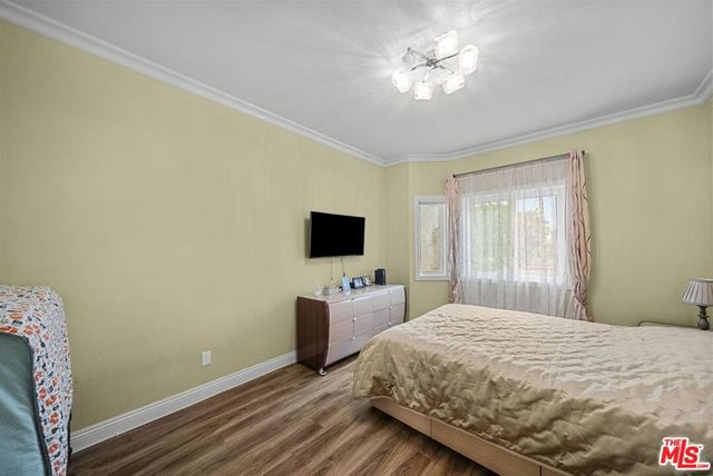 17914 Magnolia Boulevard 130, Los Angeles, CA 91316