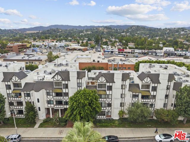 17914 Magnolia Boulevard 130, Los Angeles, CA 91316