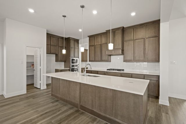 973 Reeves Drive, Desoto, TX 75115