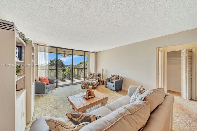 6620 Boca Del Mar Dr 502, Boca Raton, FL 33433