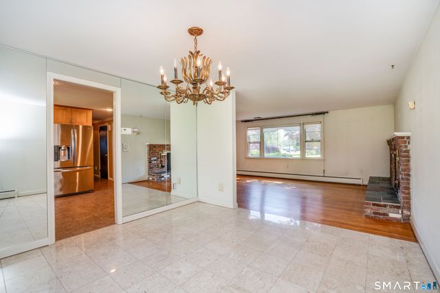 152 West Ridge Drive, West Hartford, CT 06117