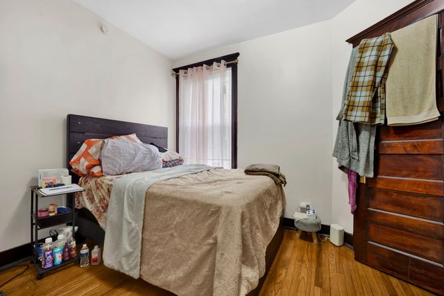 2714 W LEXINGTON Street, Chicago, IL 60612