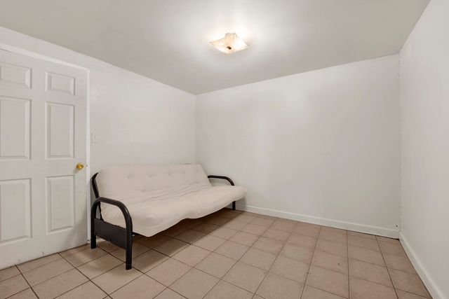 2714 W LEXINGTON Street, Chicago, IL 60612