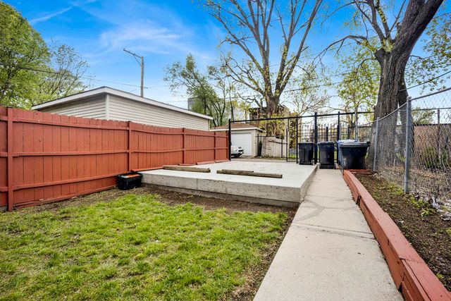 2714 W LEXINGTON Street, Chicago, IL 60612