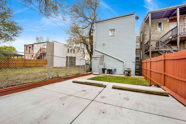 2714 W LEXINGTON Street, Chicago, IL 60612