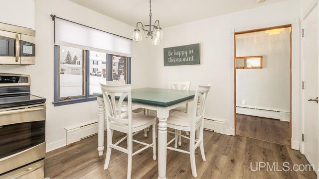 1400 W B Street, Iron Mountain, MI 49801