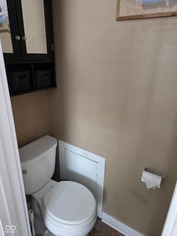 105 Willow Lane, Anderson, IN 46012