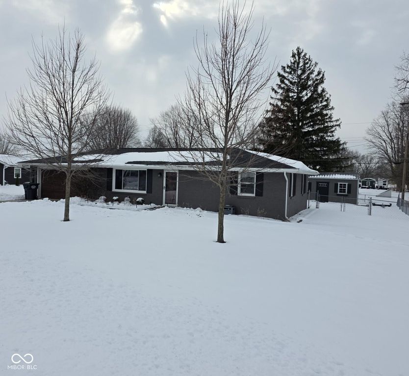 105 Willow Lane, Anderson, IN 46012