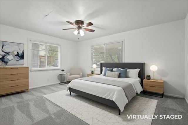 701 W 24th Street, Independence, MO 64055