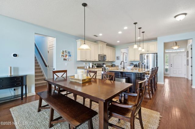 356 WATERFRONT Drive, St. Johns, FL 32259
