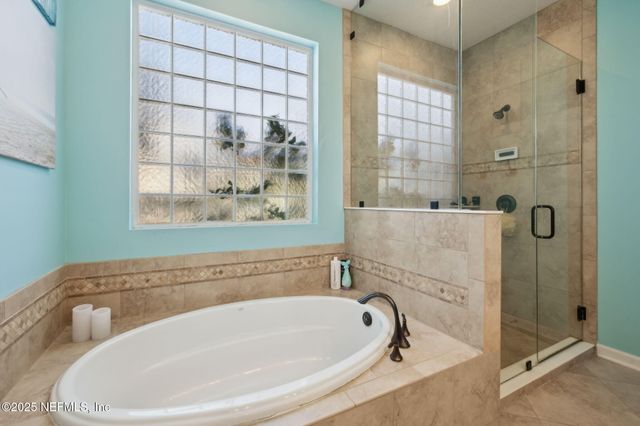 356 WATERFRONT Drive, St. Johns, FL 32259