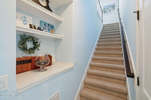 356 WATERFRONT Drive, St. Johns, FL 32259