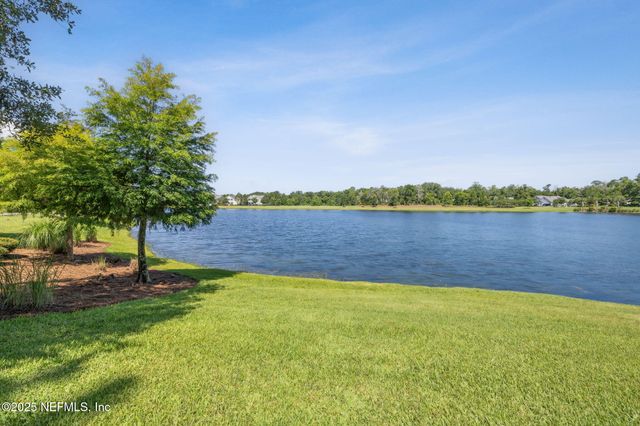 356 WATERFRONT Drive, St. Johns, FL 32259