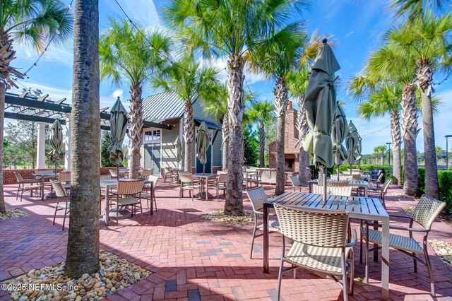356 WATERFRONT Drive, St. Johns, FL 32259