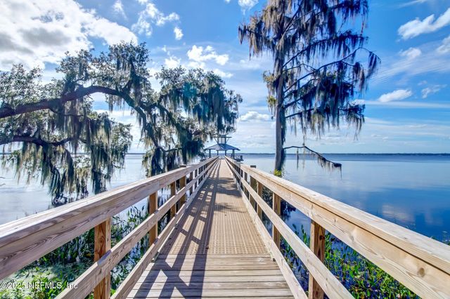356 WATERFRONT Drive, St. Johns, FL 32259