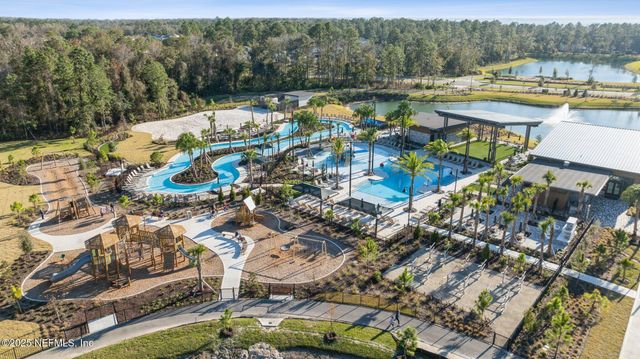 356 WATERFRONT Drive, St. Johns, FL 32259