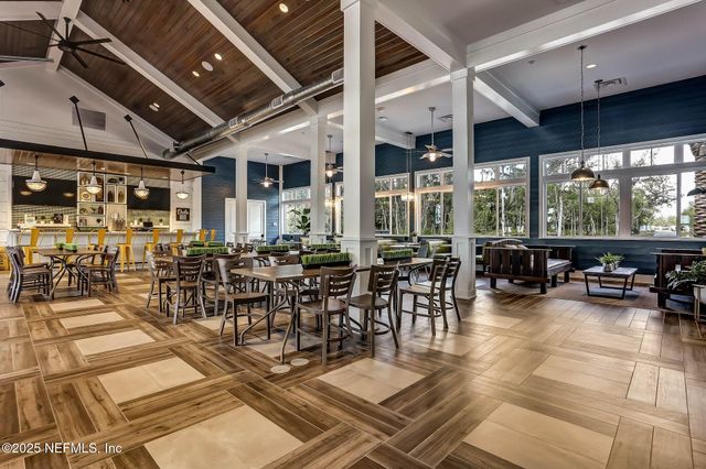 356 WATERFRONT Drive, St. Johns, FL 32259