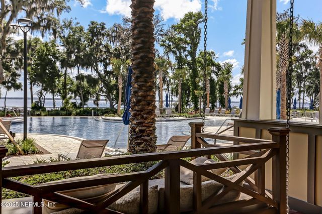 356 WATERFRONT Drive, St. Johns, FL 32259