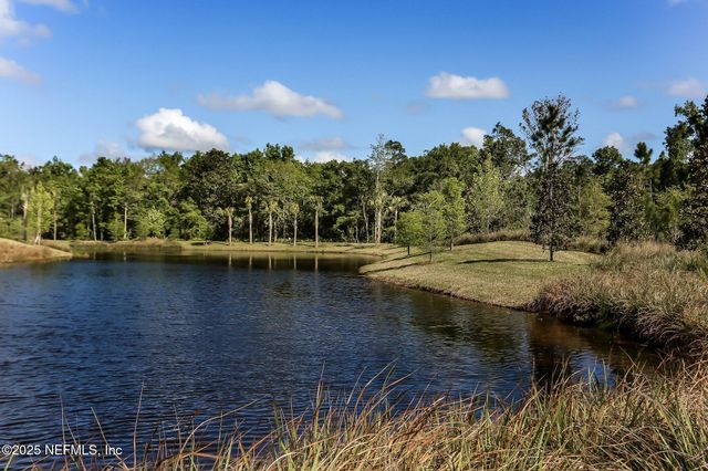 356 WATERFRONT Drive, St. Johns, FL 32259