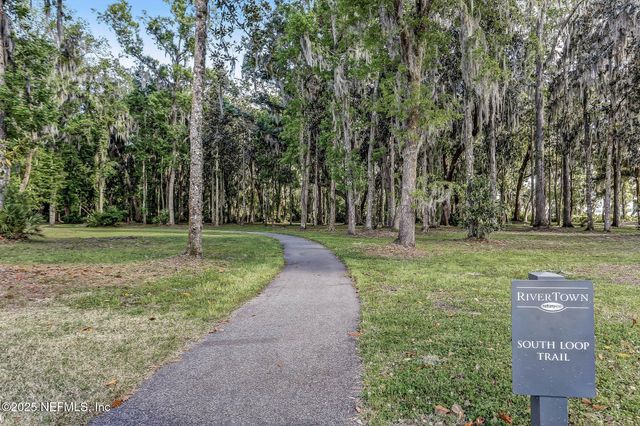 356 WATERFRONT Drive, St. Johns, FL 32259
