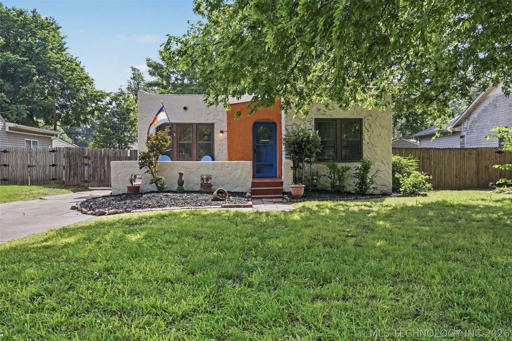 4223 S Madison Place, Tulsa, OK 74105